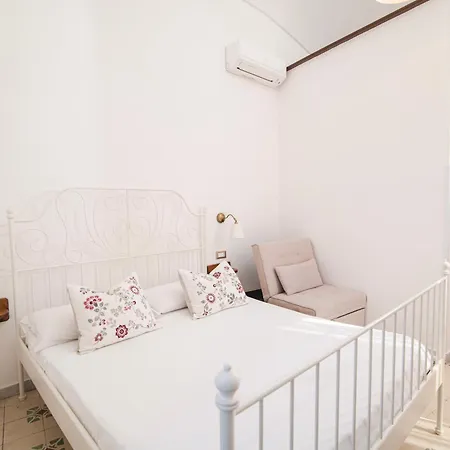 Bed & Breakfast Domus Linda Forio di Ischia